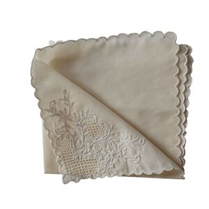 Original Vintage 60's Hankie Floral Scalloped Edge Linen 11 X 11 Beige & White